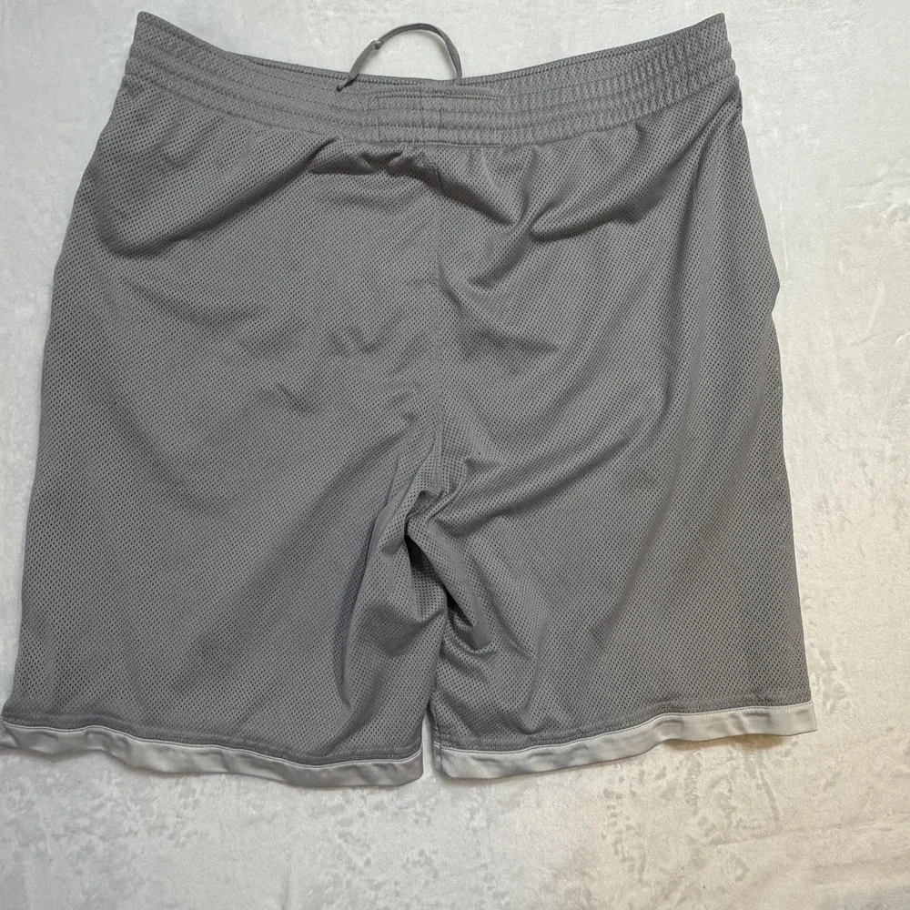 Vintage Nike Swoosh Basketball Shorts Mens M Medium Gray Mesh Baggy Y2K Boxing